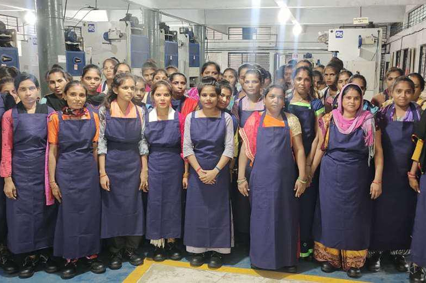 Women workforce group photo